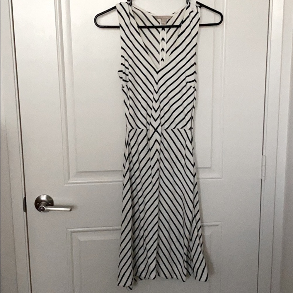 Banana Republic Navy & White Dress - Size 0